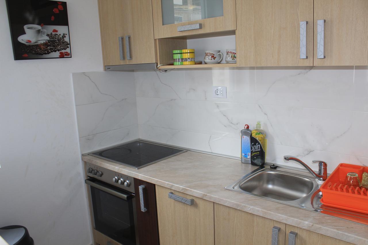 Pjerotic Apartment ブドヴァ エクステリア 写真